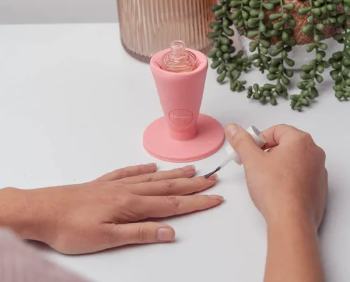 Miniatura 3 de tweexy Soporte para frasco de esmalte de uñas con bisagra a prueba de vuelcos Soporte antiderrame para esmalte de uñas, inclinado, succión de Blush