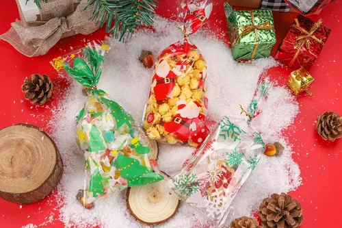 Miniatura 2 de LOKIQNG 150 PAQUETES Bolsas de Celofán de Navidad Bolsas de Regalo para Dulces y Galletas con Ataduras Giratorias para Recuerdos de Fiesta