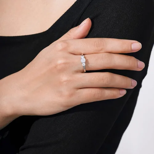 Miniatura 2 de Anillo de aniversario Swarovski de plata de ley, bañado en platino, corte redondeado, tres gemas de circonia, platino-bañado-plata, 9, Platino