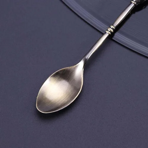 Miniatura 3 de Kichvoe Cuchara de café retro estilo corte europeo de 4.13 pulgadas, mini cuchara agitadora con cabeza de diamante incrustada para postre de café