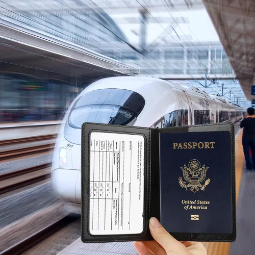 Miniatura 6 de Funda de cuero para pasaporte - Cartera de pasaporte de viaje para mujeres y hombres, artículos esenciales para el aeropuerto con protector, Negro