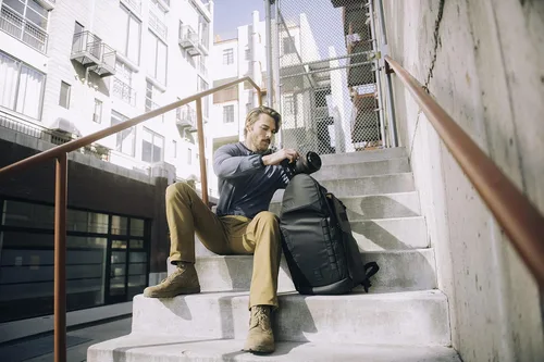 Miniatura 7 de NOMATIC McKinnon Mochila para Cámara 25L - Mochila de Cámara para Viaje de Peter McKinnon para Fotógrafos, Mochila DSLR para Unisex, Gris, 25 L
