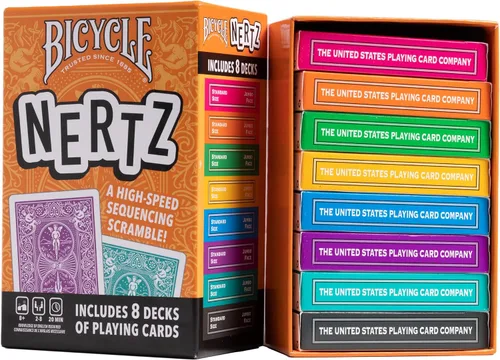 Miniatura 4 de Bicycle 4 juegos de cartas en 1: Euchre, Corazones, Picas y Solitario (paquete de 4 juegos de cartas)