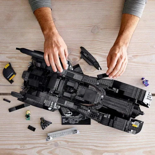 Miniatura 6 de LEGO DC Batman 1989 Batmobile 76139 Kit de construcción (3,306 piezas)
