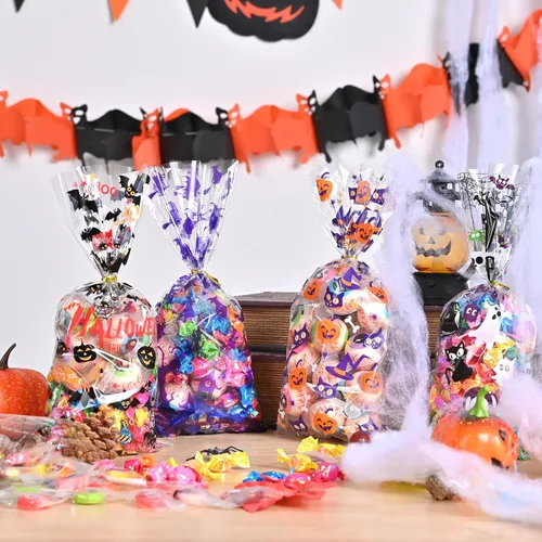 Miniatura 7 de AhfuLife 200 bolsas de celofán de Halloween, 8 diseños de bolsas de dulces transparentes de Halloween con lazos giratorios para golosinas o tratos
