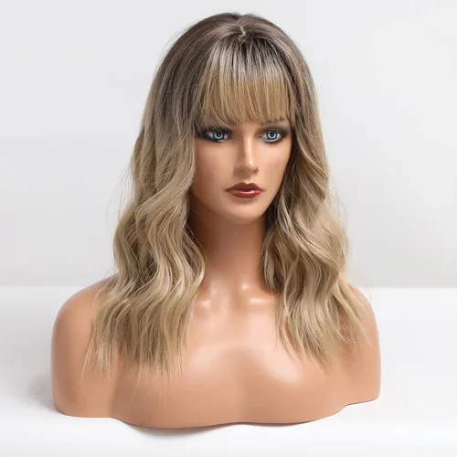 Miniatura 9 de HAIRCUBE Pelucas de color marrón a rubio con flequillo, pelucas sintéticas de cabello rizado, pelucas de cabello largo ondulado natural resistente