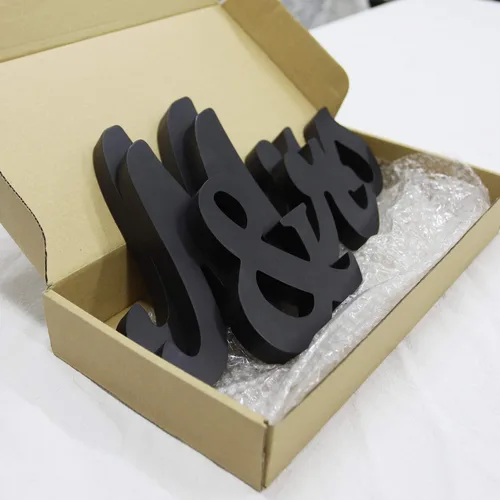 Miniatura 7 de BLOOBLOOMAX Letrero de madera con texto en inglés "Mr & Mr", letras rústicas de Mr. & Mrs. para mesa de boda, decoración de Miss & Mr. para Negro