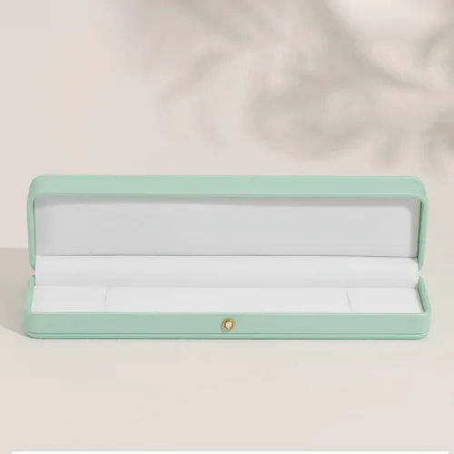Miniatura 7 de Oirlv Hermosa caja de collar verde menta interior de terciopelo blanco cadena larga pulsera collar caja de almacenamiento