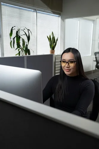 Miniatura 6 de GUNNAR - Gafas para juegos y computadora - Bloqueo de luz azul, protección UV - Berkeley Marco de ónix desteñido
