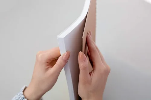 Miniatura 3 de Strathmore Cuaderno de bocetos Serie 200, Bloc Encuadernado con Cinta, 9x12 pulgadas, 100 Hojas (50 libras/74g) - Papel de Artista para Adultos