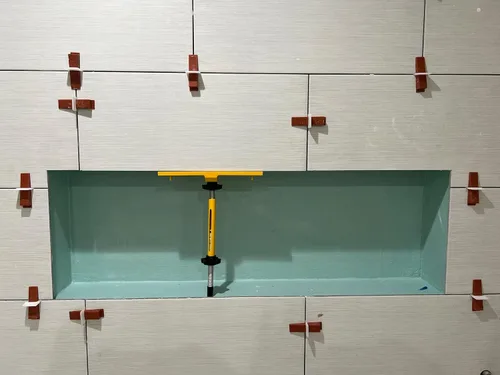 Miniatura 5 de Soporte patentado de nicho de azulejos PLANUM - Kit de herramientas de azulejos de nicho de ducha para remodelación y construcción del hogar