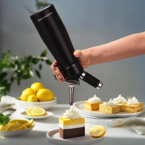 Miniatura 4 de Dispensador profesional de crema batida de aluminio - 500 mL/1 pinta, recipiente para crema batida con 5 boquillas de decoración y cepillo de Negro