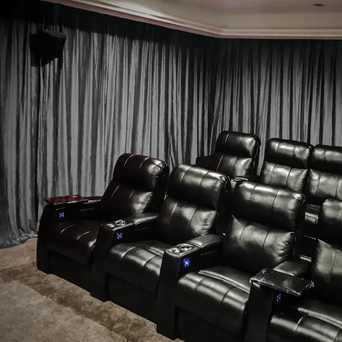 Miniatura 10 de ChadMade Cortina blackout de terciopelo para cine en casa, panel plisado de 84 pulgadas de ancho x 108 pulgadas de largo (1 panel), para auditorio