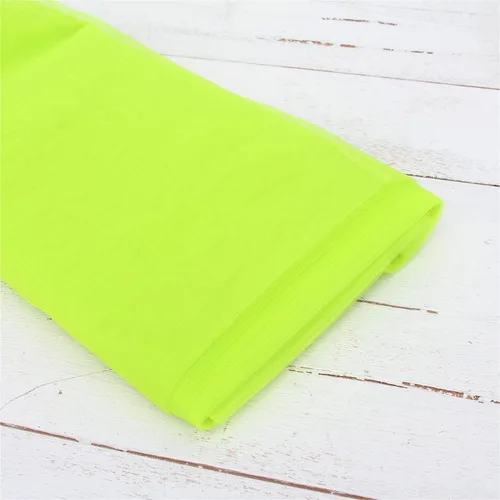 Threadart Perno de tul suave de alta calidad, tela de 54 pulgadas por 20 yardas (60 pies), para bodas, fiestas, disfraces y decoración, color verde