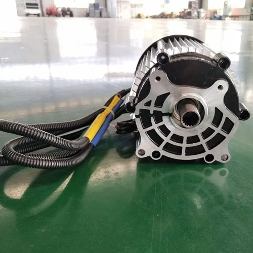 Miniatura 5 de Motor sin escobillas de alta velocidad de 60V 72V 1500W, motor modificado DIY del vehículo eléctrico de 3 ruedas 18 engranajes 3300RPM