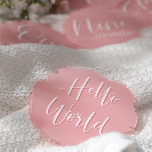 Miniatura 11 de UNIQOOO 13 tarjetas mensuales de hitos para bebés de 4 pulgadas con estampado beige, discos de accesorios para fotos, letrero de crecimiento redondo
