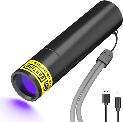 SEVENKA Linterna UV de luz negra, luz ultravioleta recargable de 365 nm, mini y potente luz negra LED para orina de perro/gato, curado de uñas de