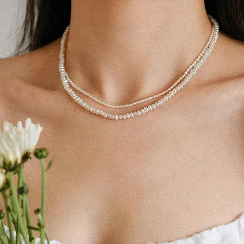 Miniatura 2 de Cowlyn Pearl Choker Dainty Adjustable Necklace 18K Gold Plated Cultured Barque Pearl Tiny Chain Delicate Mother's Valentine Jewelry for Women Girls