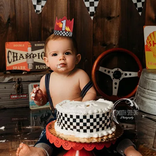 Miniatura 3 de Corona de primer cumpleaños de coche de carreras, sombrero rojo de cumpleaños de piloto de carreras, pequeño