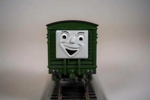 Miniatura 5 de Bachmann Trains - CAMIÓN TROUBLESOME THOMAS & FRIENDS #3 - Escala HO