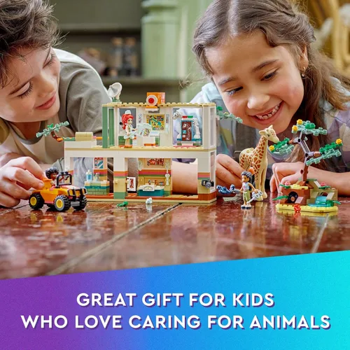 Miniatura 6 de LEGO Friends Mia's Wildlife Rescue Toy 41717 con figuras de animales de safari de cebra y jirafa más 3 mini muñecas, idea de regalo de cumpleaños