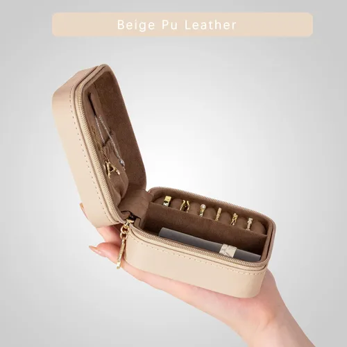 Miniatura 2 de KAMIER Joyeros pequeños para mujer Joyero portátil de viaje Caja organizadora de joyas de piel sintética para aretes, anillos, collares (beige)