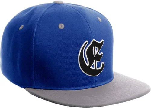 Miniatura 1676 de Daxton Gorra clásica con visera de billete plano con letras del alfabeto inglés antiguo de la A a la Z