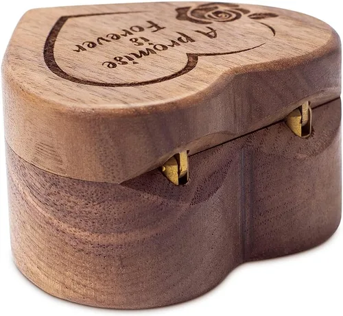 Miniatura 5 de Wislist Caja para anillo de compromiso de madera con forma de corazón grabado para propuesta de boda