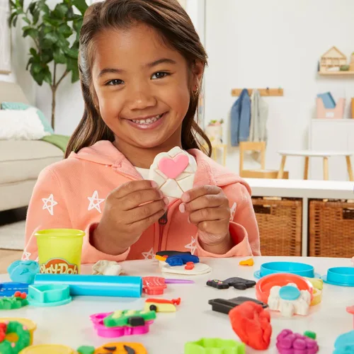Miniatura 5 de Play-Doh - Set de herramientas navideñas, 43 accesorios y 10 colores de compuesto para modelar, regalos para rellenar calcetines de Navidad