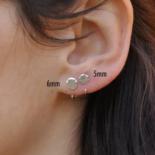 Miniatura 12 de Half Huggie Hammered Silver Disc Hoop Earrings for Women Tiny Cartilage Birthstone Stud Piercing Earring Hypoallergenic Screw Back Dainty Hug