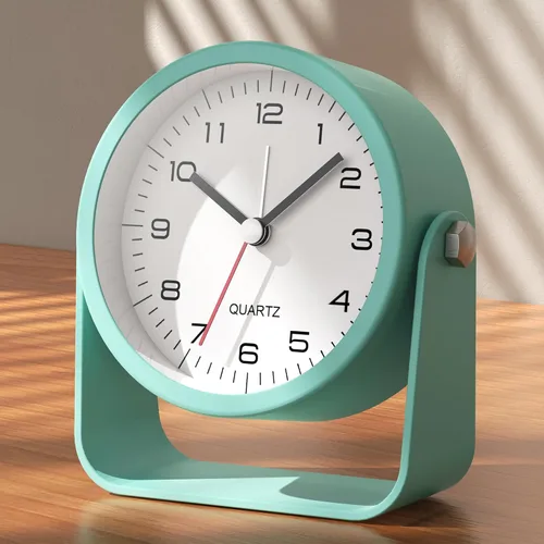 Miniatura 12 de AYRELY® Reloj despertador analógico pequeño de 3.5 pulgadas, funciona con pilas, bonito reloj de mesa con luz, ángulo ajustable para viajes, mesita