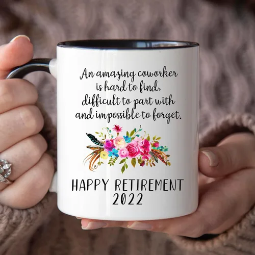 Miniatura 3 de YouNique Designs Taza de jubilación para mujer 2022, 11 onzas, taza de café de jubilación femenina, taza de jubilación para mujeres, taza de feliz