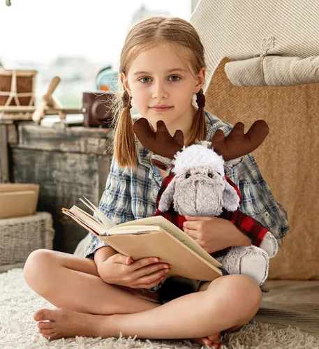 Miniatura 7 de DolliBu Disfraz de alce a cuadros rojos de felpa súper suave – Adorable peluche de alce zoológico con ropa, lindo regalo de vida silvestre, 9