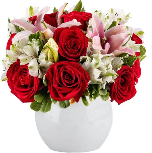 Florero Love-Struck in Opal | Arreglo de espuma de flores frescas blancas y rojas | Ramos de arabella | Flores frescas para entregas, romance,