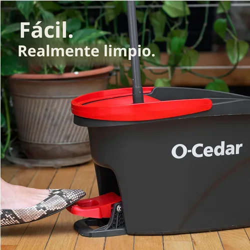 Miniatura 9 de O-Cedar EasyWring - Sistema de limpieza de suelos con balde y fregona giratoria de microfibra + 2 recambios adicionales, rojo/gris