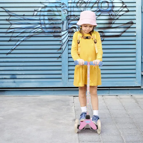 Miniatura 9 de Self Balancing Kick Scooter with Light Up Wheels, Extra Wide Deck, 3 Wheel Platform, Foot Activated Brake, 75 lbs Limit, Kids & Toddlers Girls or
