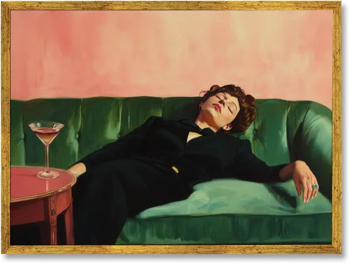 Miniatura 13 de Ripiyome Póster vintage de mujer en el sofá con Martini, lienzo victoriano y funky para pared, pintura al óleo estética de moda, impresión ecléctica