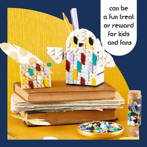 Miniatura 6 de LEGO DOTS Harry Potter Hedwig Portalápices 41809, juego de manualidades para niños a partir de 6 años con soporte para lápices Hedwig The Owl