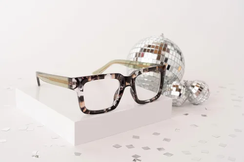 Miniatura 4 de Peepers de PeeperSpecs - Gafas de lectura con bloqueo de luz azul favoritas de Oprah y gafas sin corrección Cuarzo arena/Verde