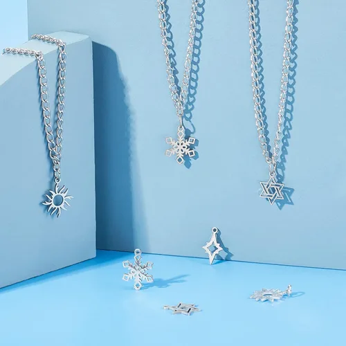 Miniatura 3 de DICOSMETIC 24 dijes de copos de nieve de Navidad de acero inoxidable, dijes de nieve de invierno, colgantes de vacaciones para pulseras, collares