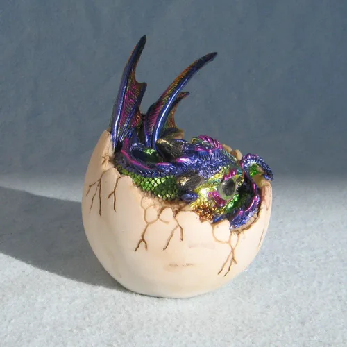 Miniatura 3 de Figura de dragón con huevo de 4 pulgadas, color morado