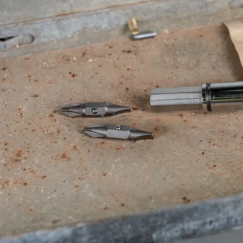 Miniatura 3 de Klein Tools 32483 Punta para destornillador de tuerca Klein de 11 en 1 y 10 en 1, Phillips #2, ranurada de 1/4 pulgadas