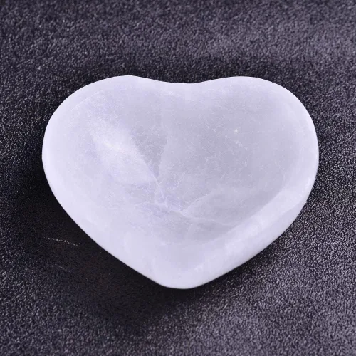 Miniatura 5 de JIC Gem Cuenco de cristal de selenita en forma de corazón plato de selenita marroquí para limpiar y recargar cristales y piedras curativas de 4