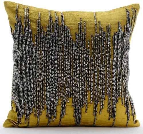The HomeCentric Fundas de almohada, 12 x 12 pulgadas, cuadradas, decorativas, fundas de almohada de terciopelo Chartreuse con cuentas grises