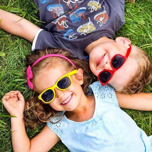 Miniatura 4 de SUNOVELTIES Paquete de 12 lentes de sol retro neón para niños, lentes clásicos de corazón a granel, regalos de fiesta para niños y niñas, disfraz al