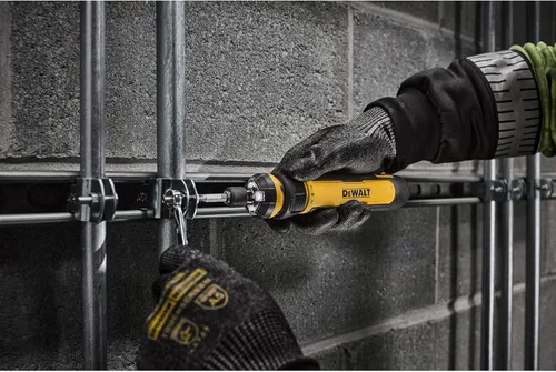 Miniatura 13 de DEWALT Destornillador inalámbrico, destornillador eléctrico recargable USB de 4 V con juego de 12 puntas de destornillador, luz LED, control
