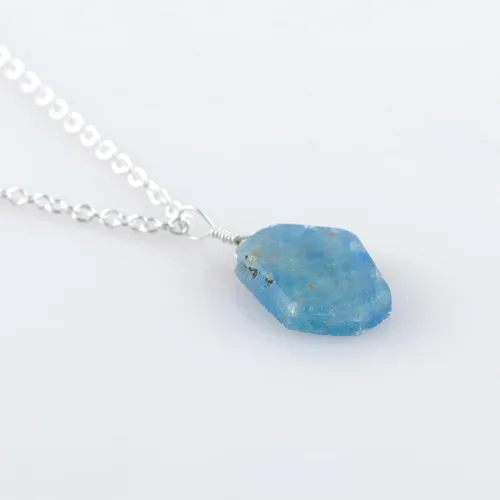 Miniatura 4 de Collar con colgante de zafiro azul crudo natural, piedras de calidad AAA, joyería de piedra natal de septiembre, chapado en plata, collar hecho a