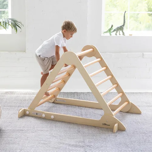 Miniatura 2 de Little Partners Learn 'N Climb Triángulo de escalada de madera plegable, gimnasio de escalada de madera para niños pequeños, escalador triangular