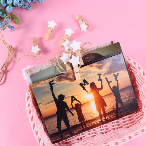Miniatura 7 de HEALLILY 100 piezas Mini pinzas de madera con forma de estrella clips para colgar en la pared, clips de fotos, pinzas para fotos, clips