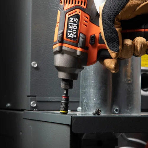 Miniatura 8 de Klein Tools 32931 Juego de llaves de impacto SAE 3 en 1, 1 enchufe abatible con tamaños de destornillador de tuerca de 1/4 y 5/16 y soporte